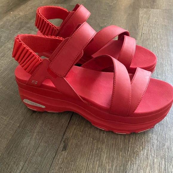 skechers cloud ultra sandals